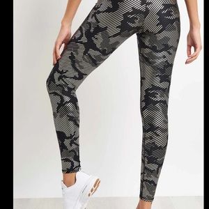 Terez camo foil leggings